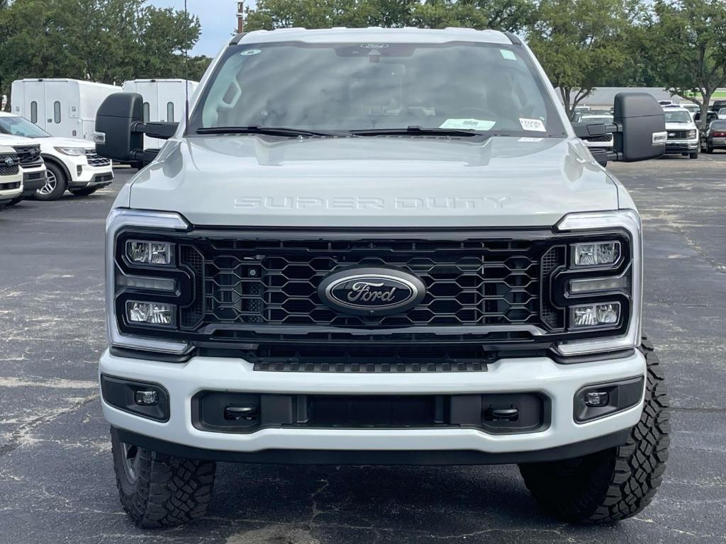 new 2025 Ford F-250 car, priced at $64,995