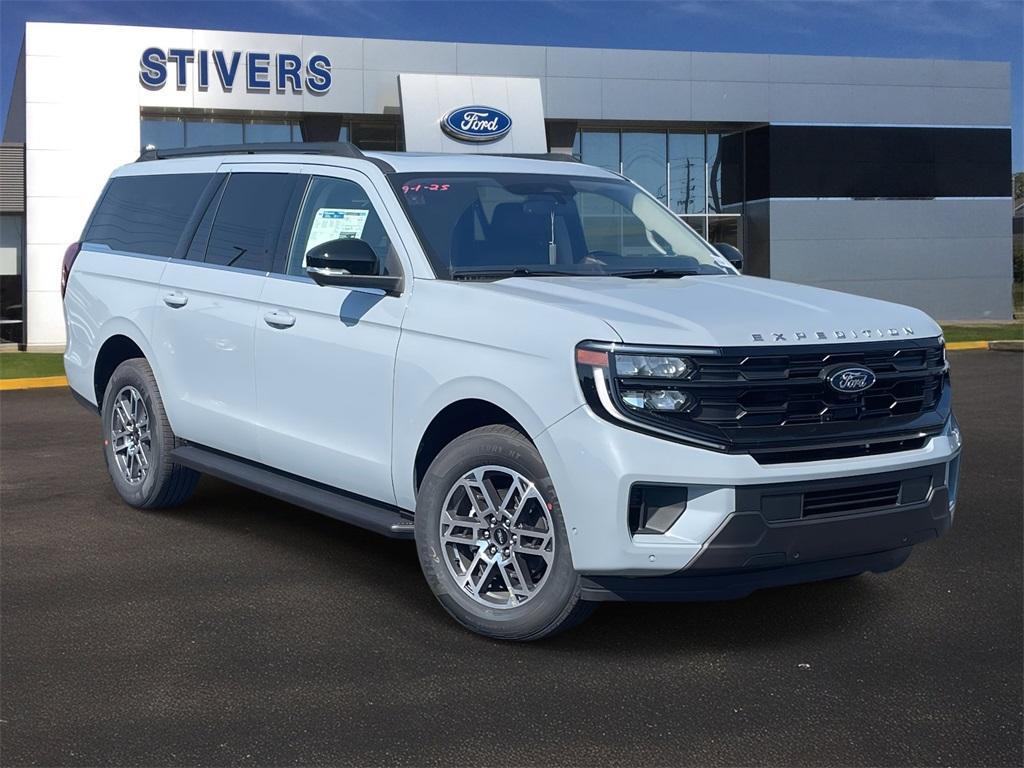 new 2025 Ford Expedition Max car, priced at $69,406