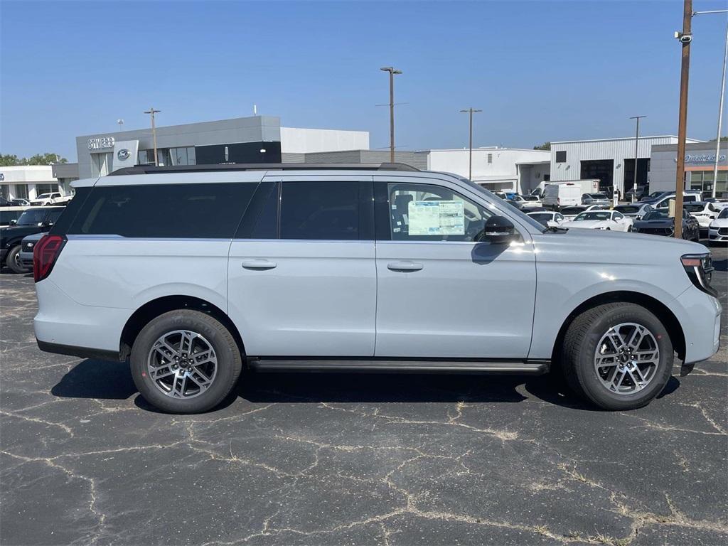 new 2025 Ford Expedition Max car, priced at $69,406