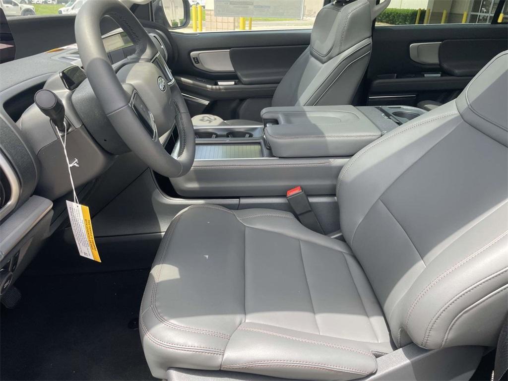 new 2025 Ford Expedition Max car, priced at $72,710