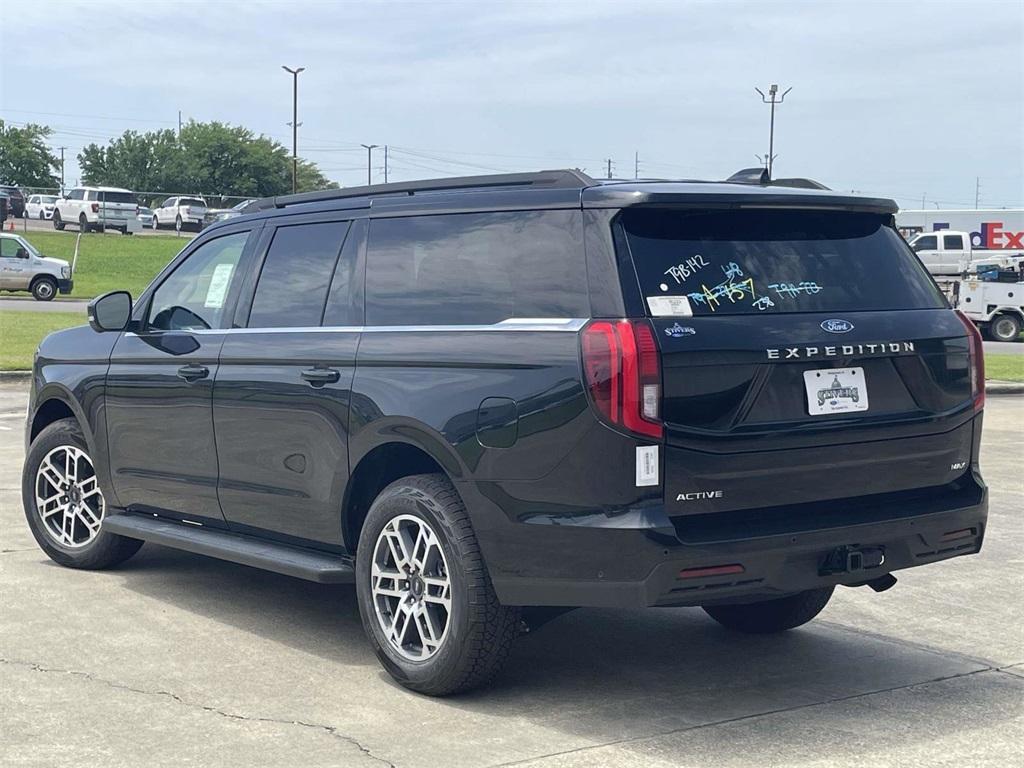 new 2025 Ford Expedition Max car, priced at $72,710
