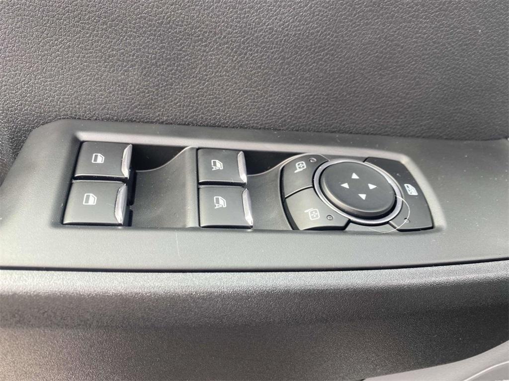 new 2024 Ford F-250 car, priced at $39,995