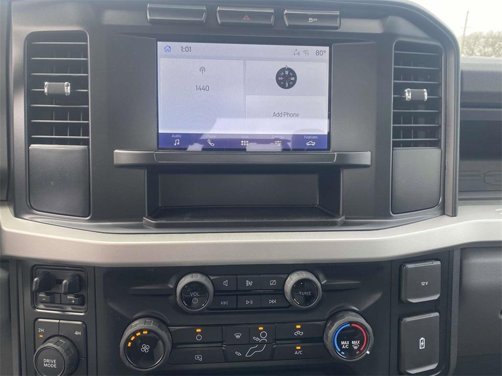 new 2024 Ford F-250 car, priced at $39,995