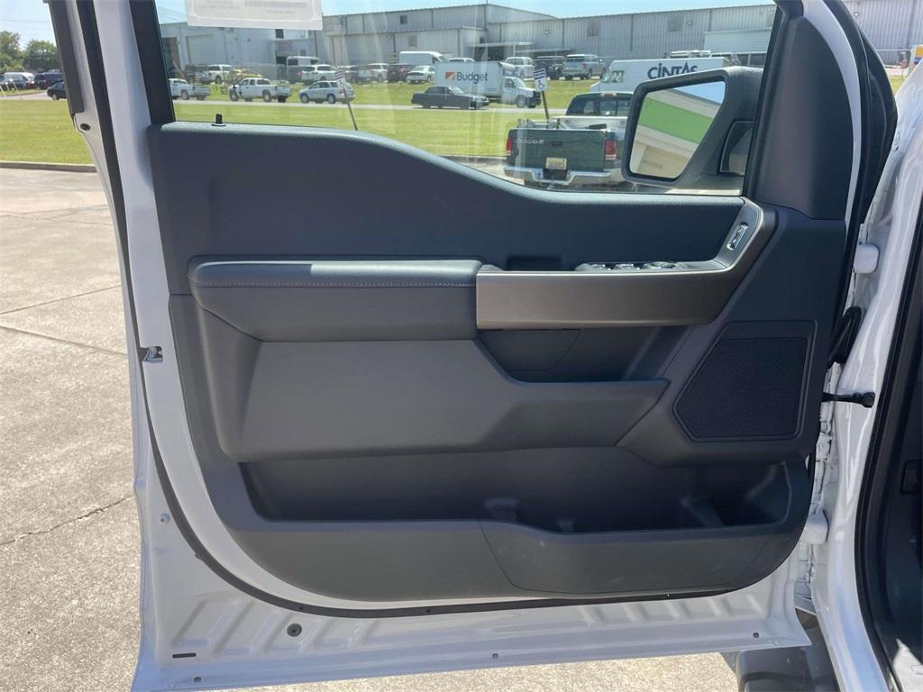 new 2025 Ford F-150 car, priced at $47,713