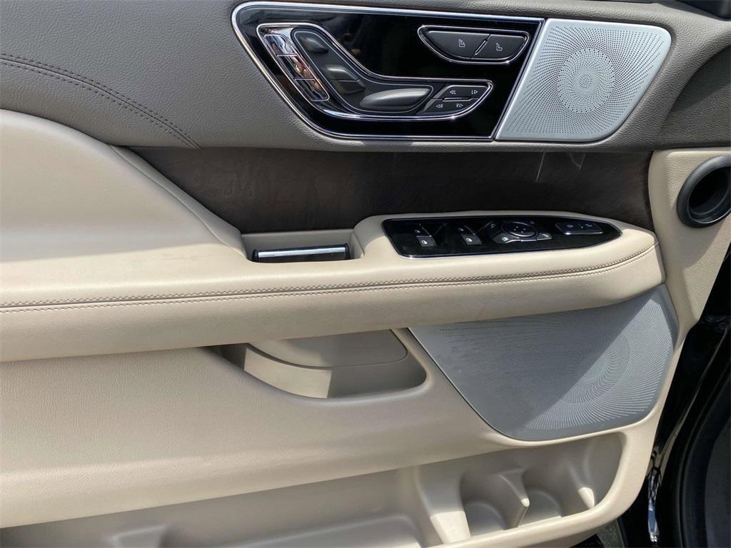 used 2024 Lincoln Navigator L car, priced at $82,995