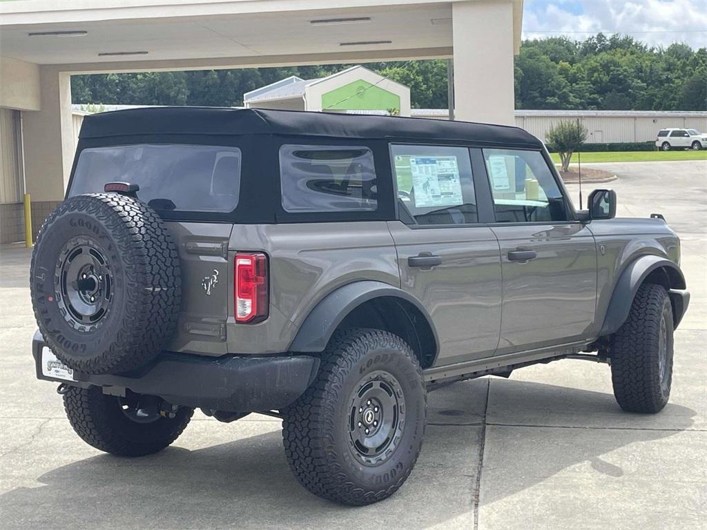 new 2025 Ford Bronco car, priced at $44,158