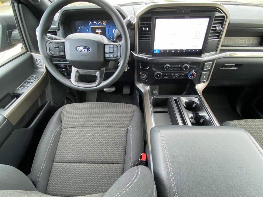 new 2025 Ford F-150 car, priced at $43,614