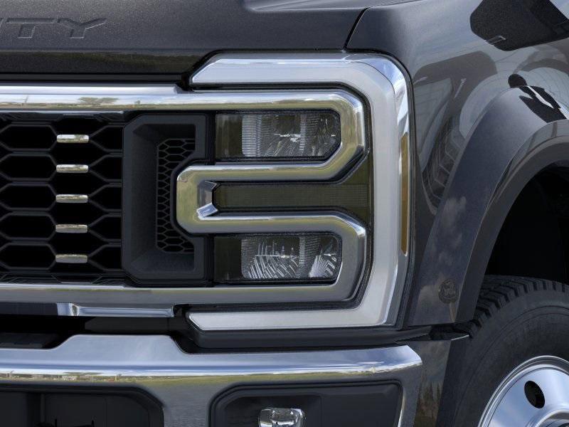 new 2025 Ford F-450 car, priced at $102,785