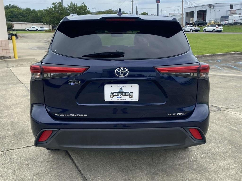 used 2021 Toyota Highlander car, priced at $28,555