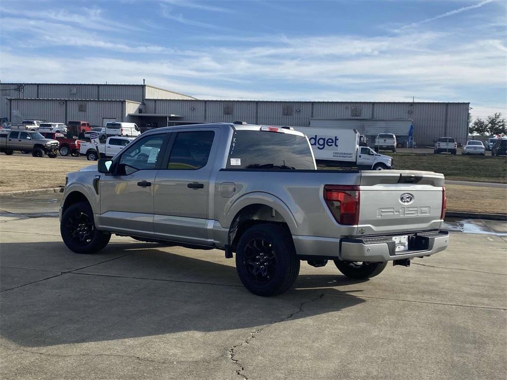 new 2025 Ford F-150 car, priced at $38,995