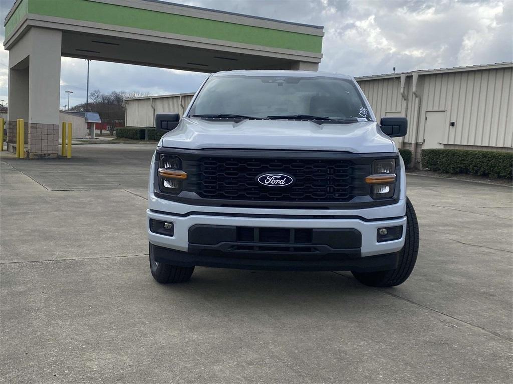 new 2025 Ford F-150 car, priced at $39,745