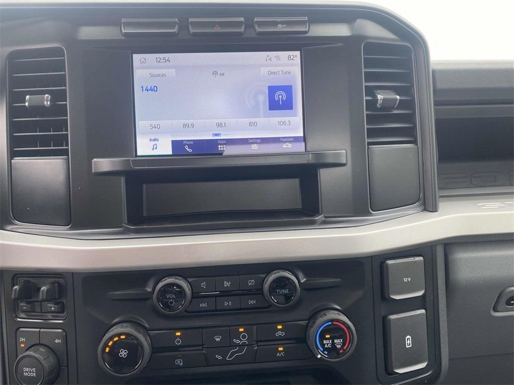 new 2024 Ford F-250 car, priced at $39,995