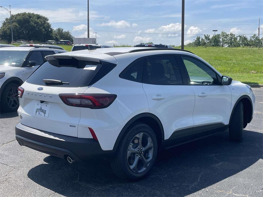new 2025 Ford Escape car, priced at $29,679