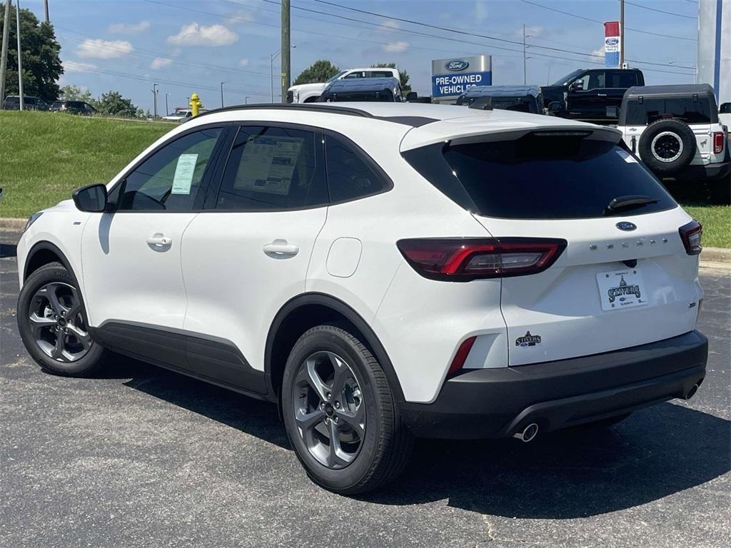 new 2025 Ford Escape car, priced at $29,679