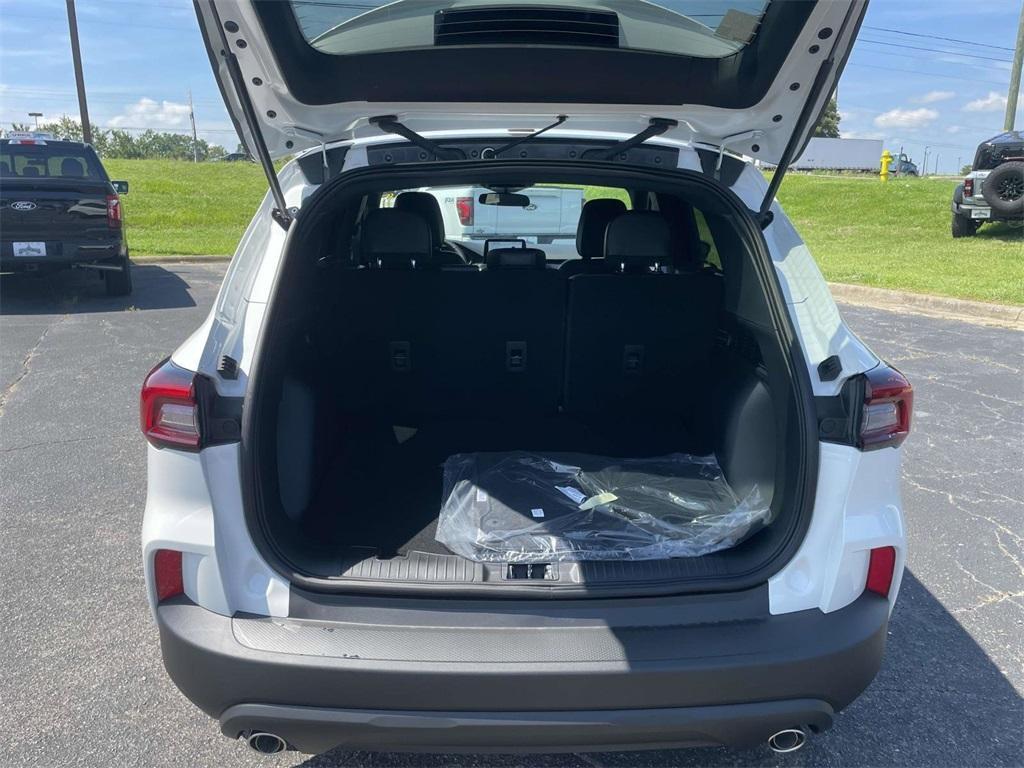 new 2025 Ford Escape car, priced at $29,679