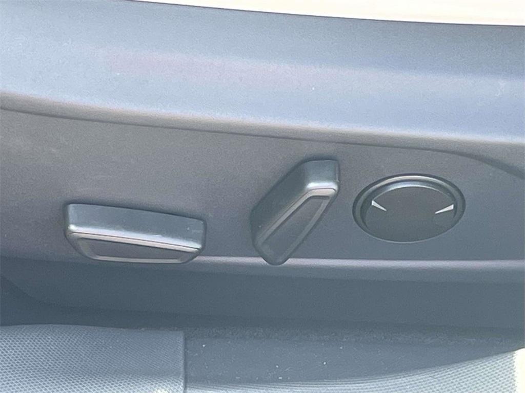 new 2025 Ford Mustang Mach-E car, priced at $37,685