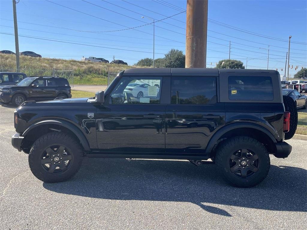 new 2025 Ford Bronco car, priced at $46,465