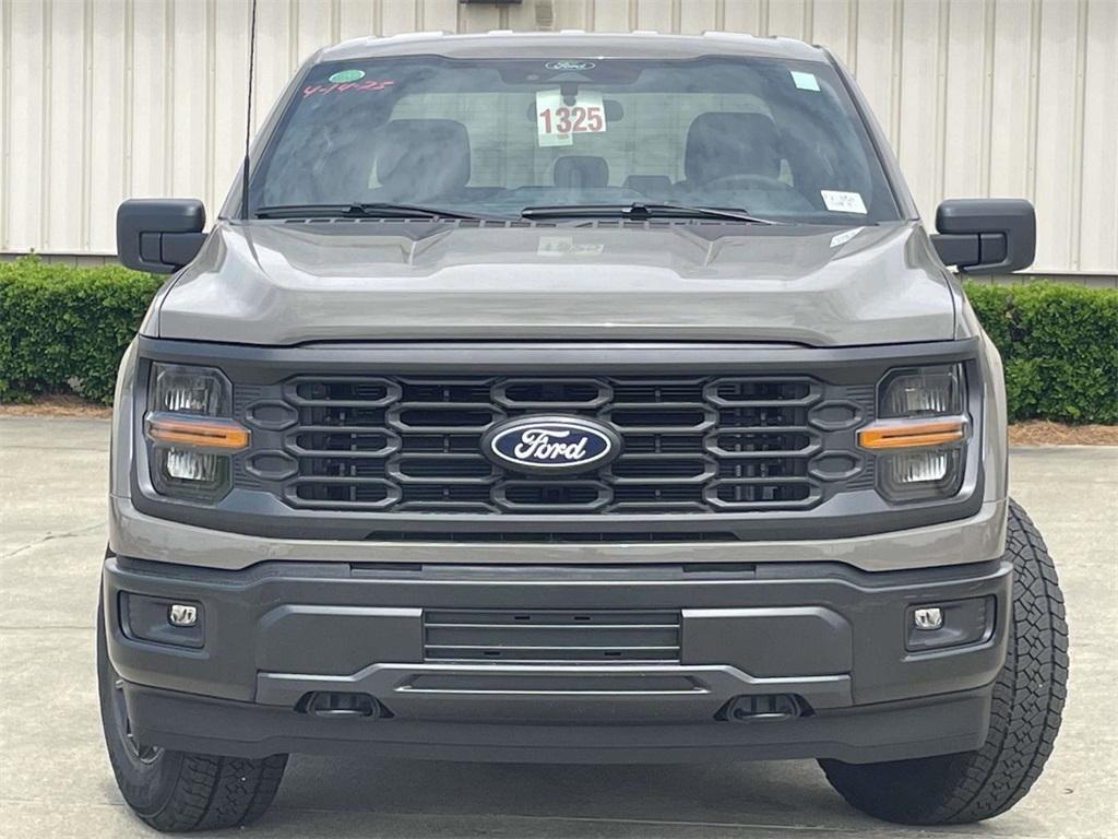 new 2025 Ford F-150 car, priced at $47,713