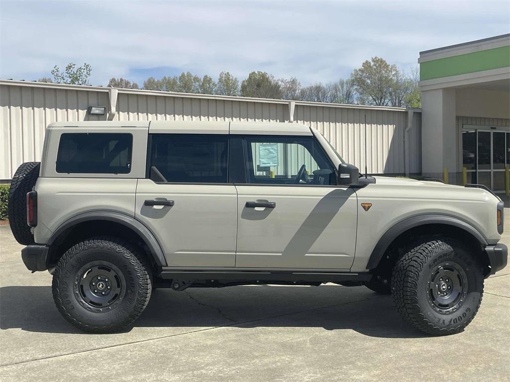 new 2025 Ford Bronco car, priced at $63,291