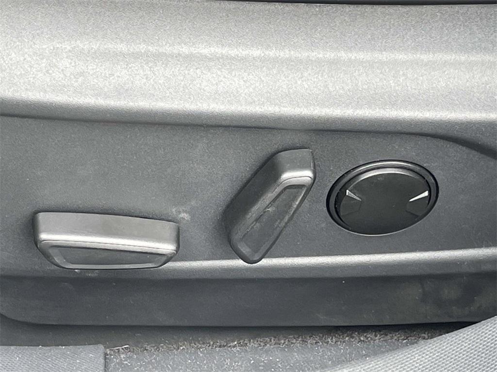 new 2025 Ford Mustang Mach-E car, priced at $27,635