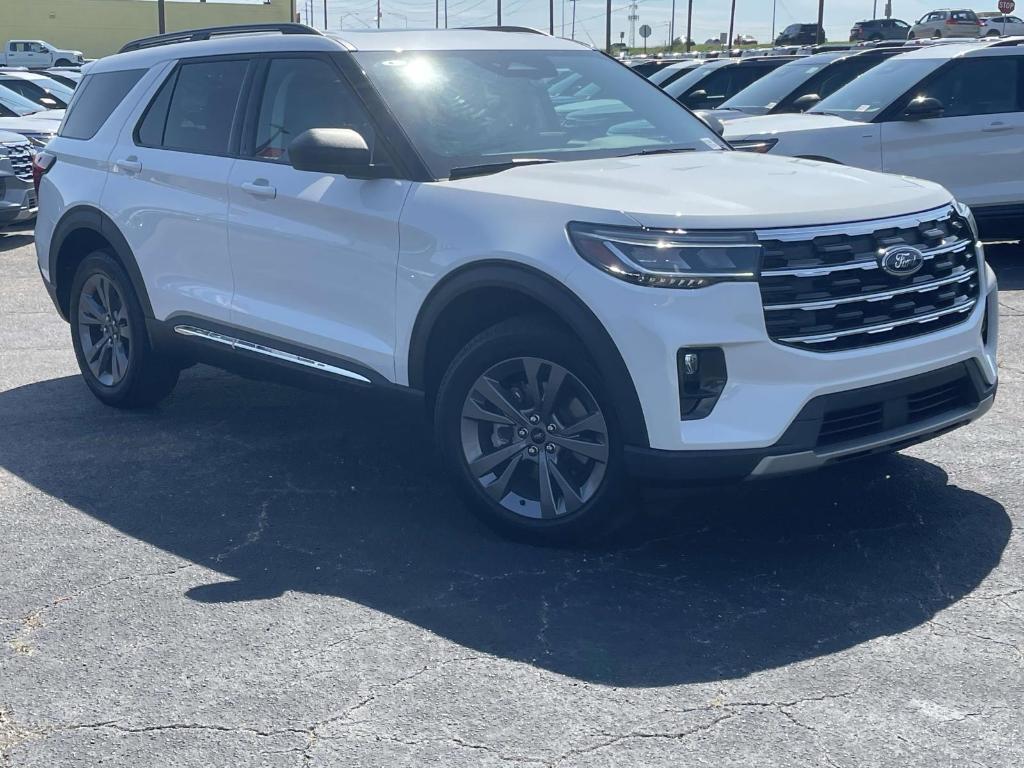 new 2025 Ford Explorer car, priced at $46,258