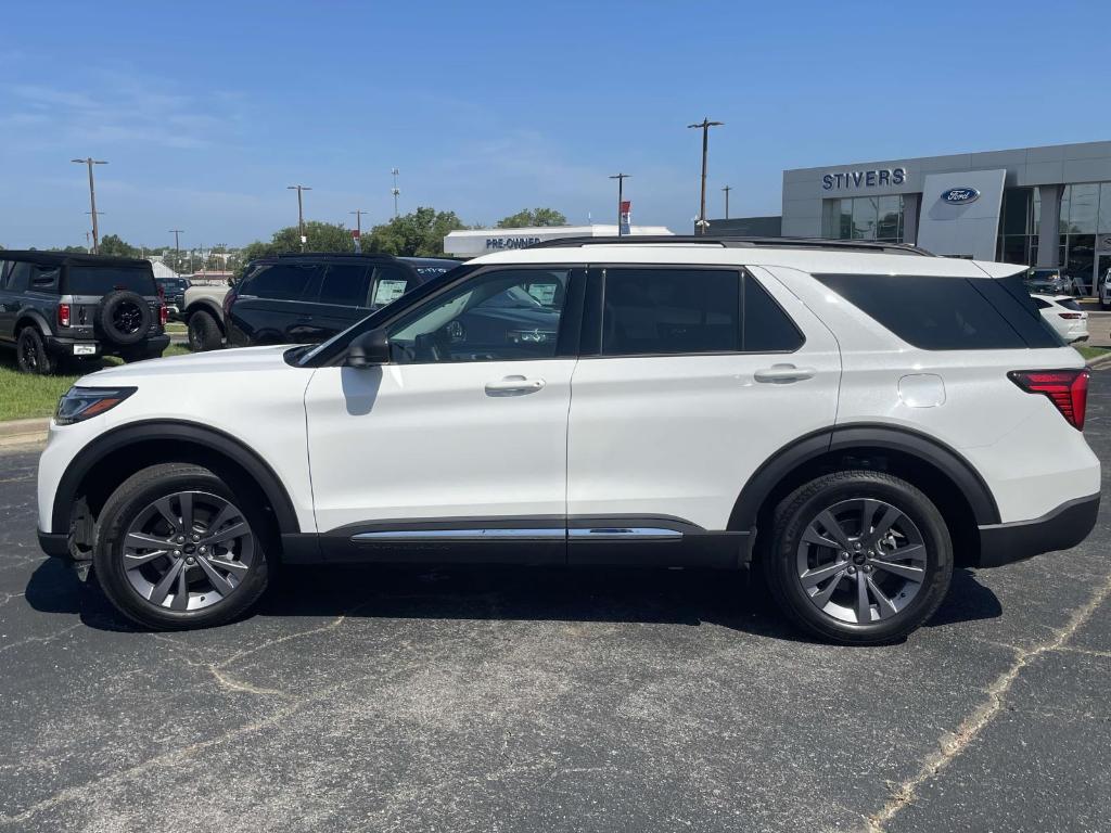 new 2025 Ford Explorer car, priced at $46,258
