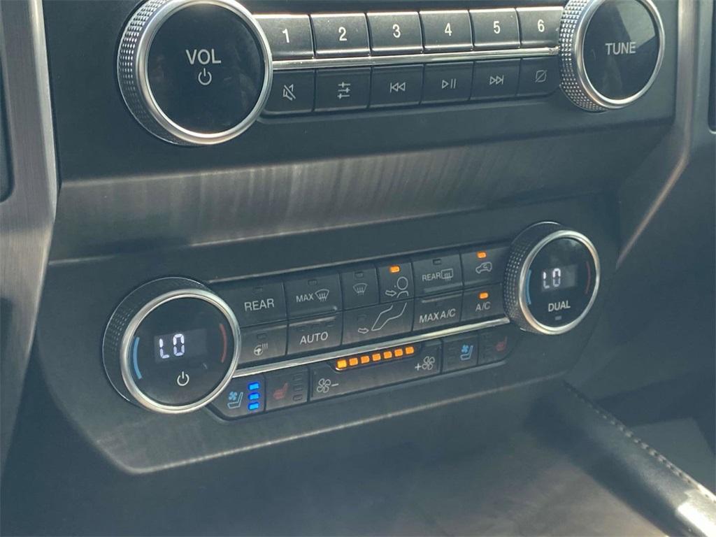 used 2020 Ford Expedition car, priced at $30,999