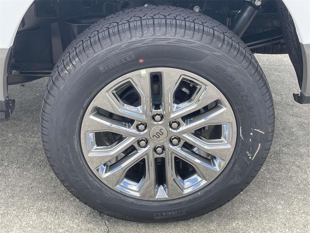new 2025 Ford F-150 car, priced at $70,802