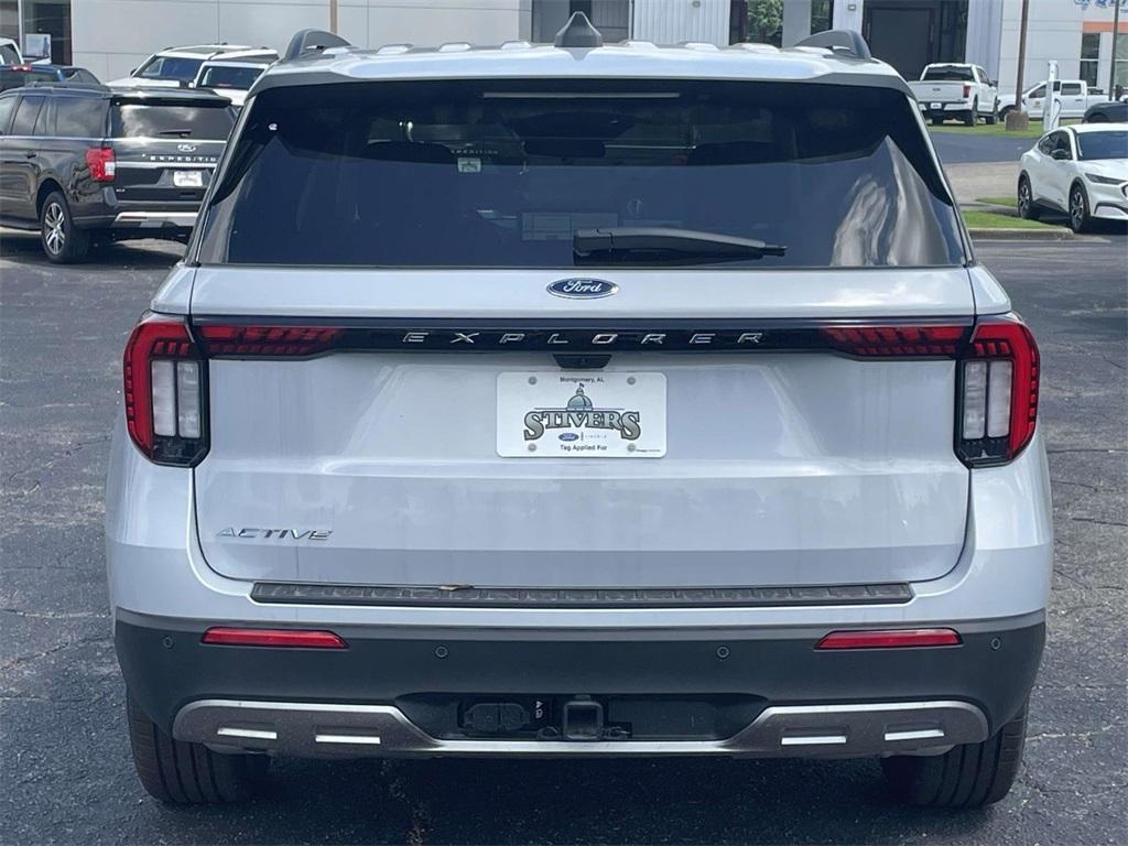 new 2025 Ford Explorer car, priced at $39,995