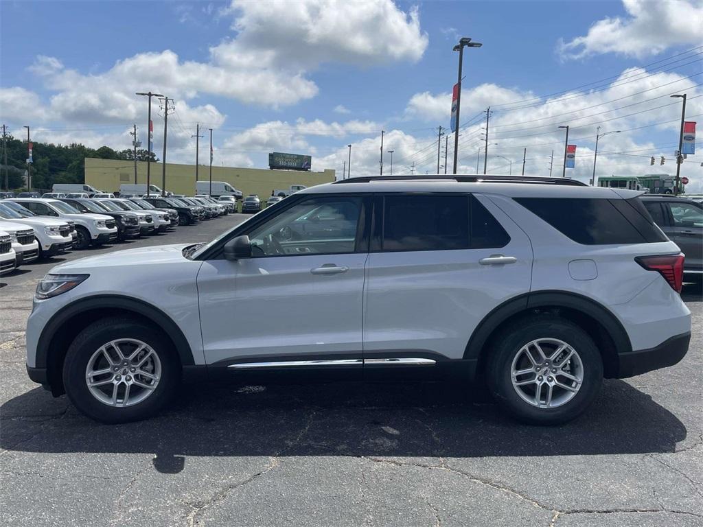 new 2025 Ford Explorer car, priced at $39,995