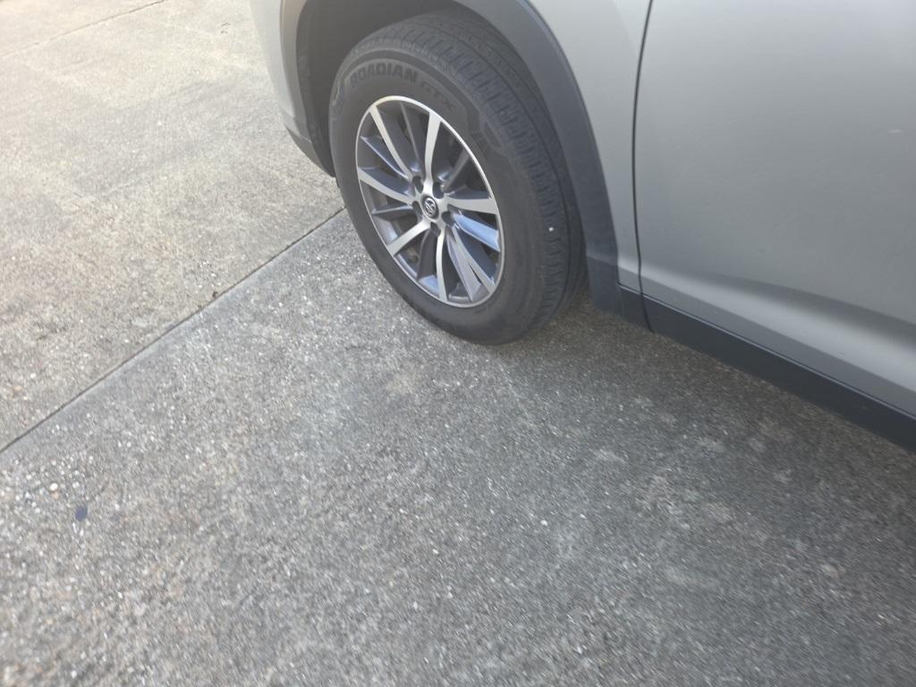 used 2019 Toyota Highlander car, priced at $22,100