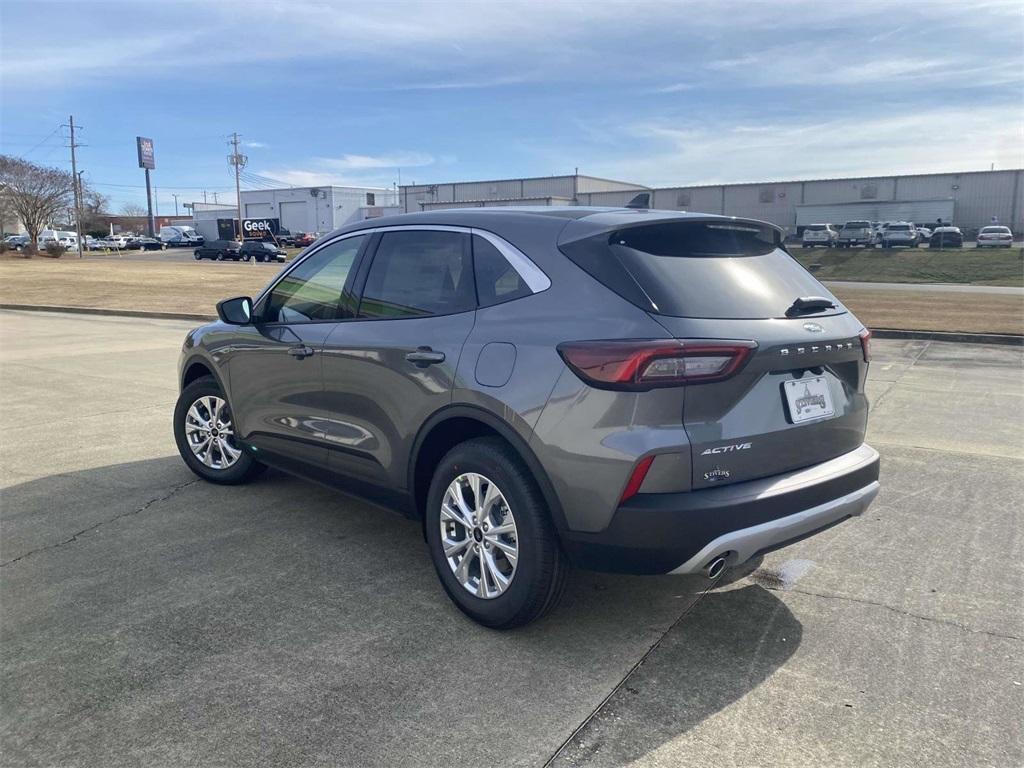 new 2025 Ford Escape car, priced at $27,259
