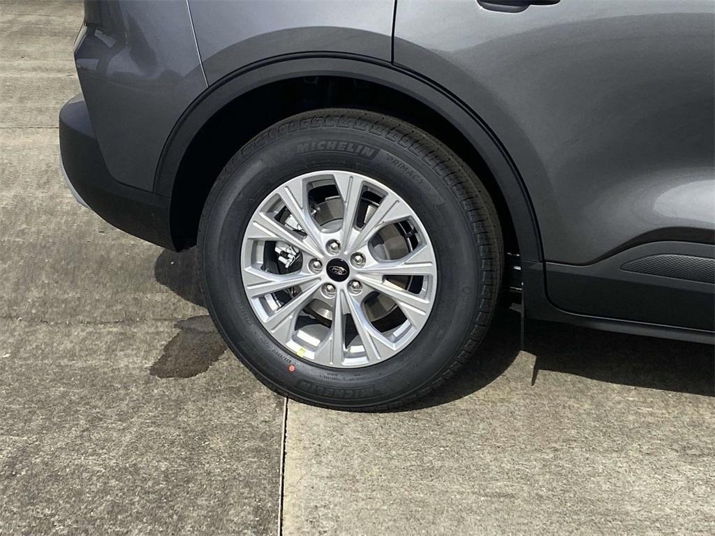 new 2025 Ford Escape car, priced at $27,259