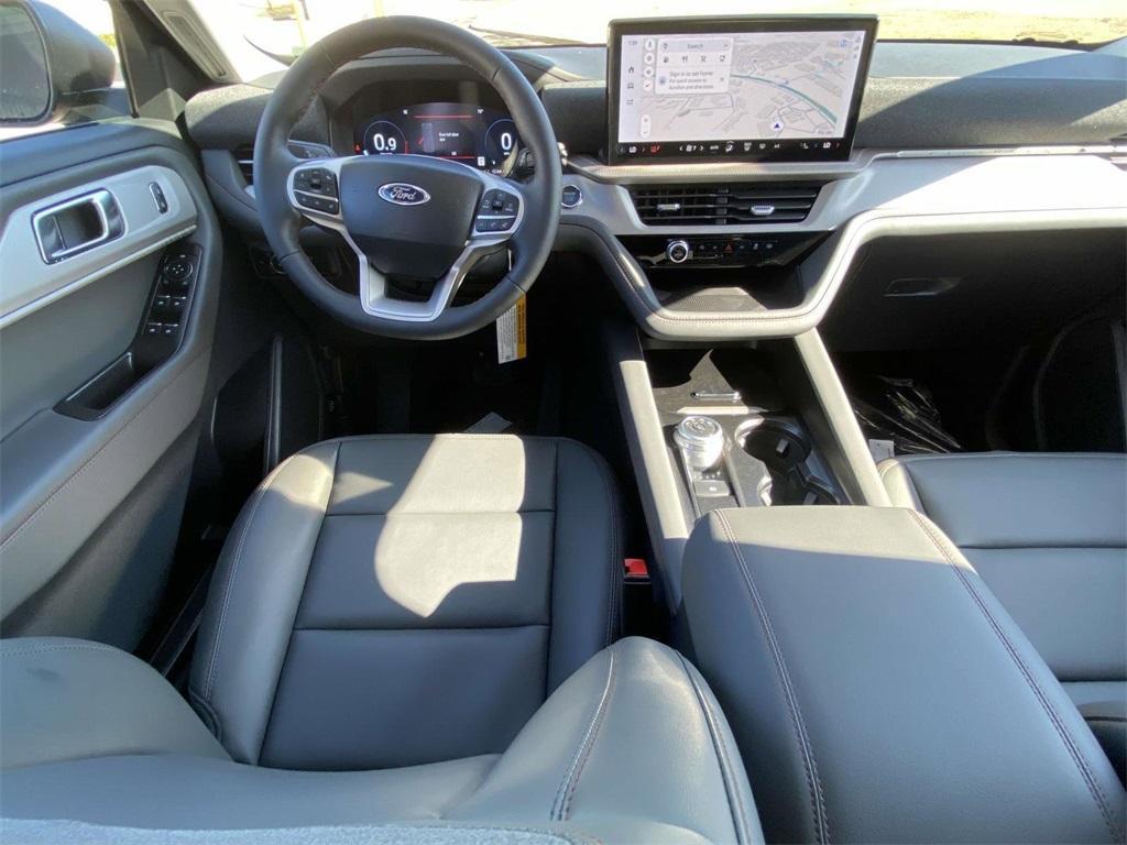 new 2025 Ford Explorer car, priced at $36,958