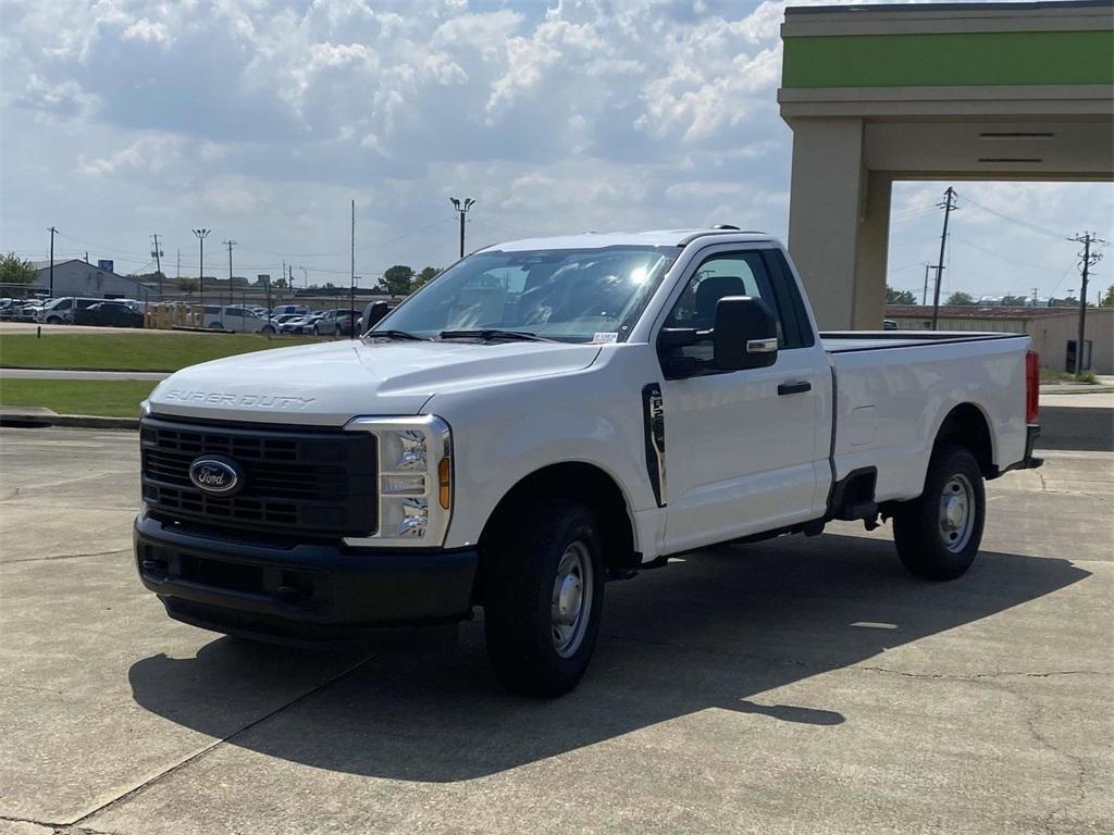 new 2024 Ford F-250 car, priced at $40,495