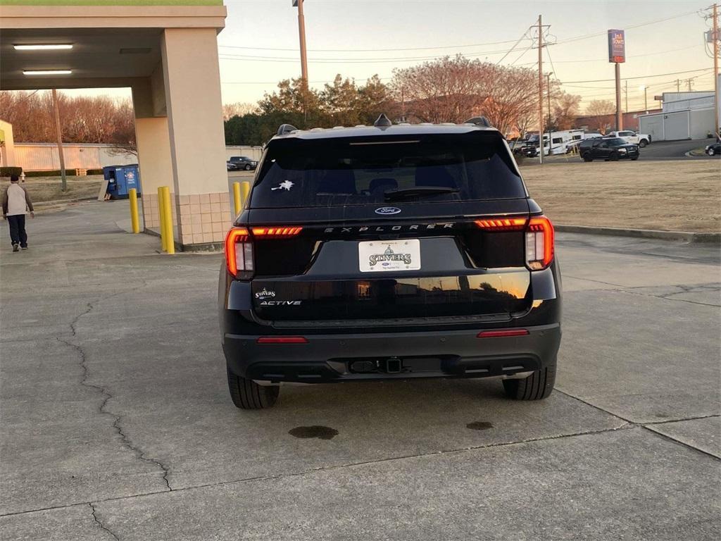 new 2025 Ford Explorer car, priced at $33,995