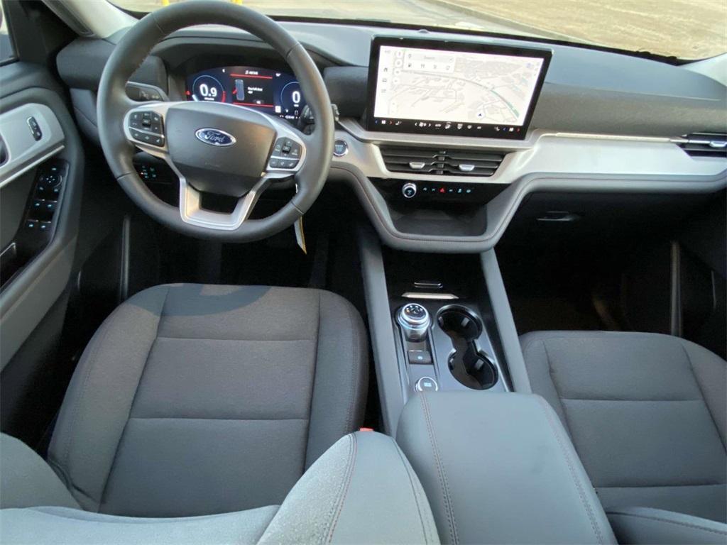 new 2025 Ford Explorer car, priced at $33,995