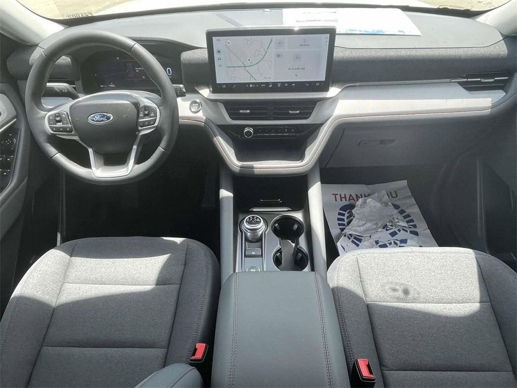 new 2025 Ford Explorer car, priced at $35,672