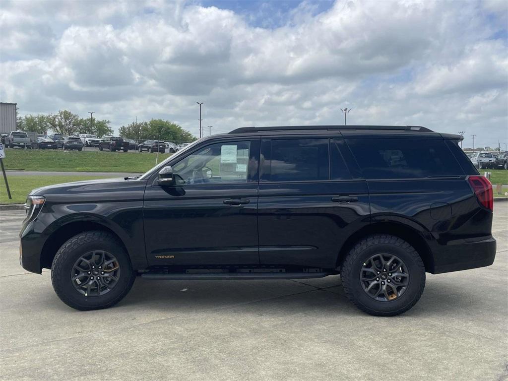 new 2025 Ford Expedition car, priced at $80,525