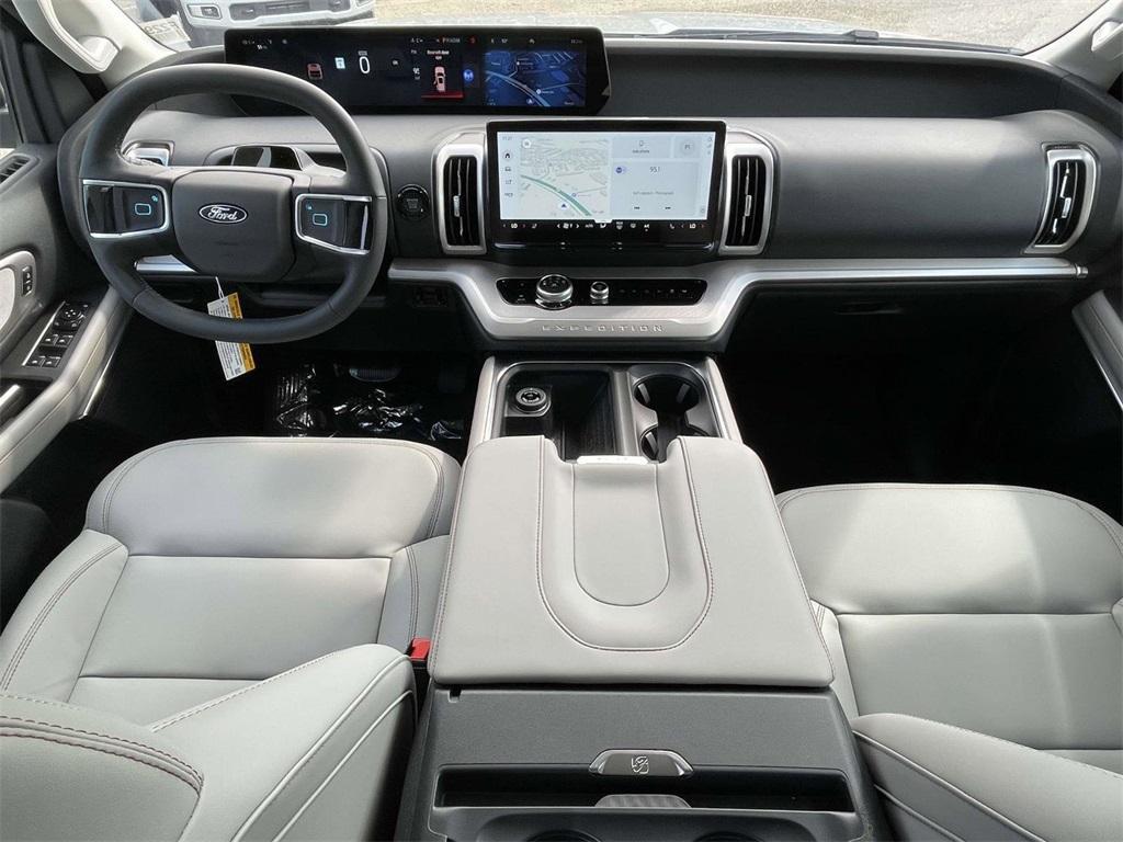 new 2025 Ford Expedition Max car, priced at $68,942