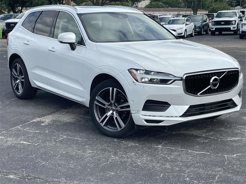 used 2018 Volvo XC60 car