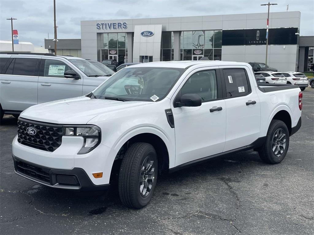new 2025 Ford Maverick car, priced at $31,412