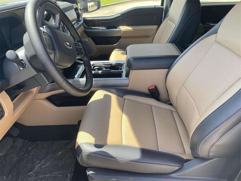 new 2025 Ford F-250 car, priced at $85,884
