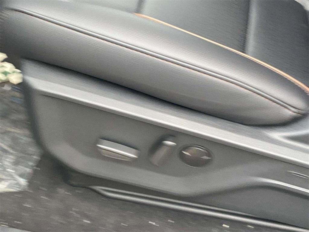 new 2025 Ford F-250 car, priced at $82,247