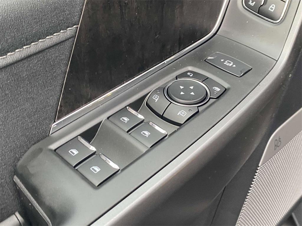 new 2025 Ford F-250 car, priced at $82,247
