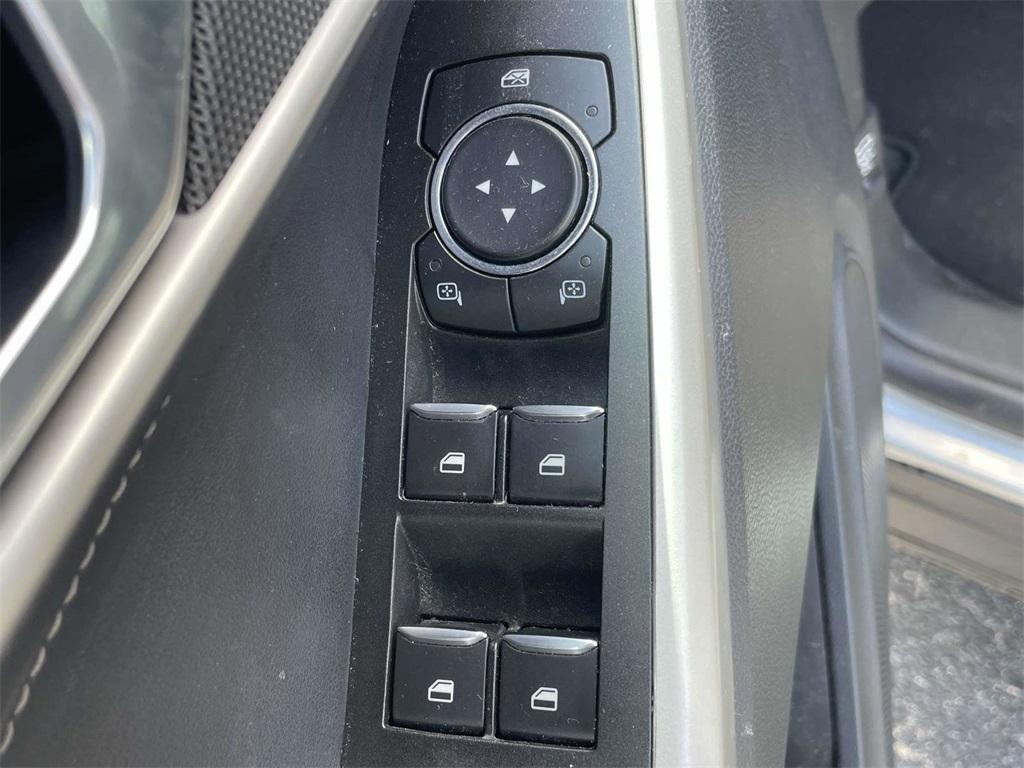 used 2022 Ford Explorer car, priced at $25,347