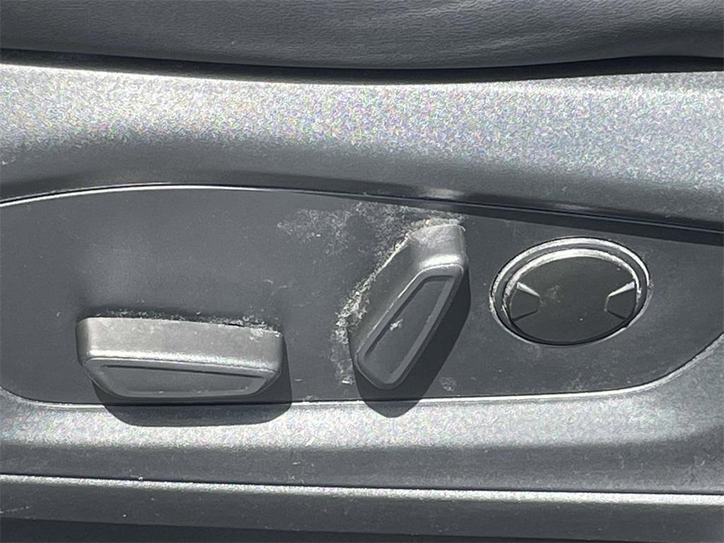 used 2022 Ford Explorer car, priced at $25,347