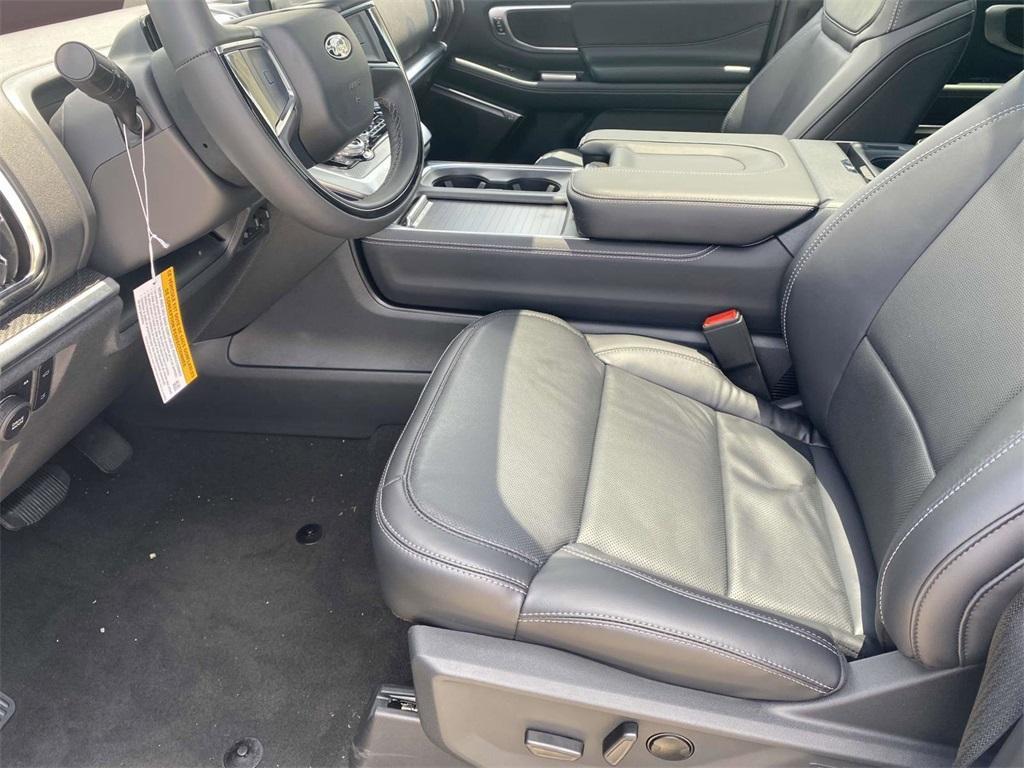 new 2025 Ford Expedition car, priced at $77,828