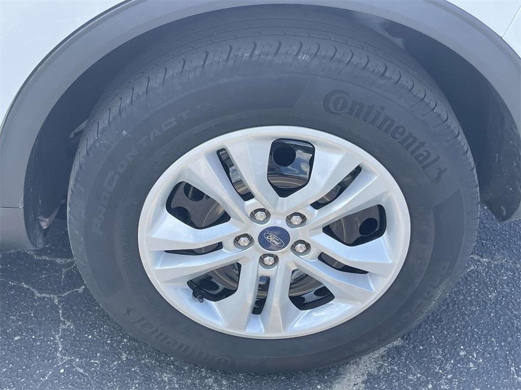 used 2022 Ford Escape car, priced at $18,887