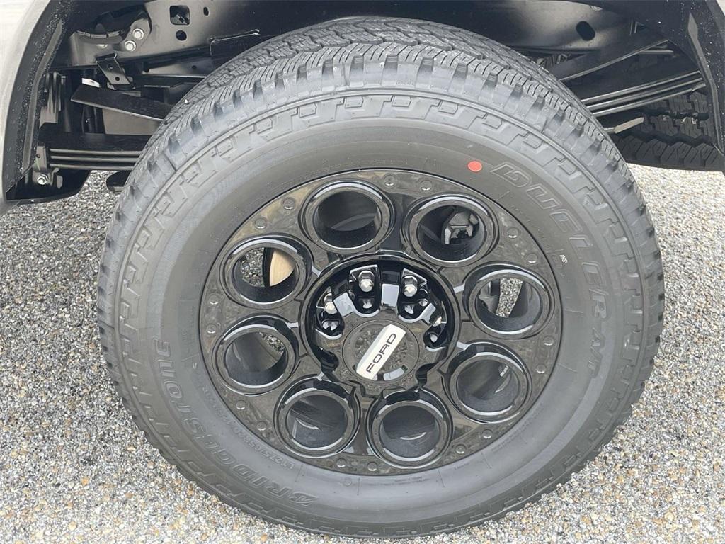 new 2025 Ford F-350 car, priced at $90,045